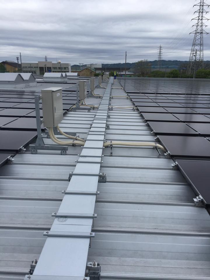 ホームセンター太陽光発電所新設工事