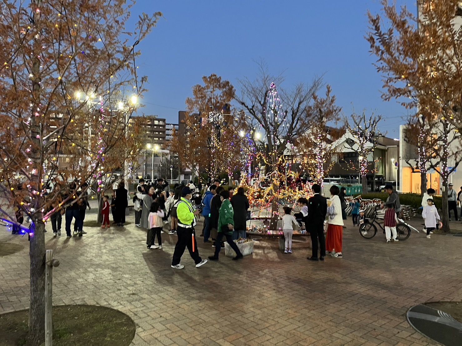 駅前広場　イルミネーション