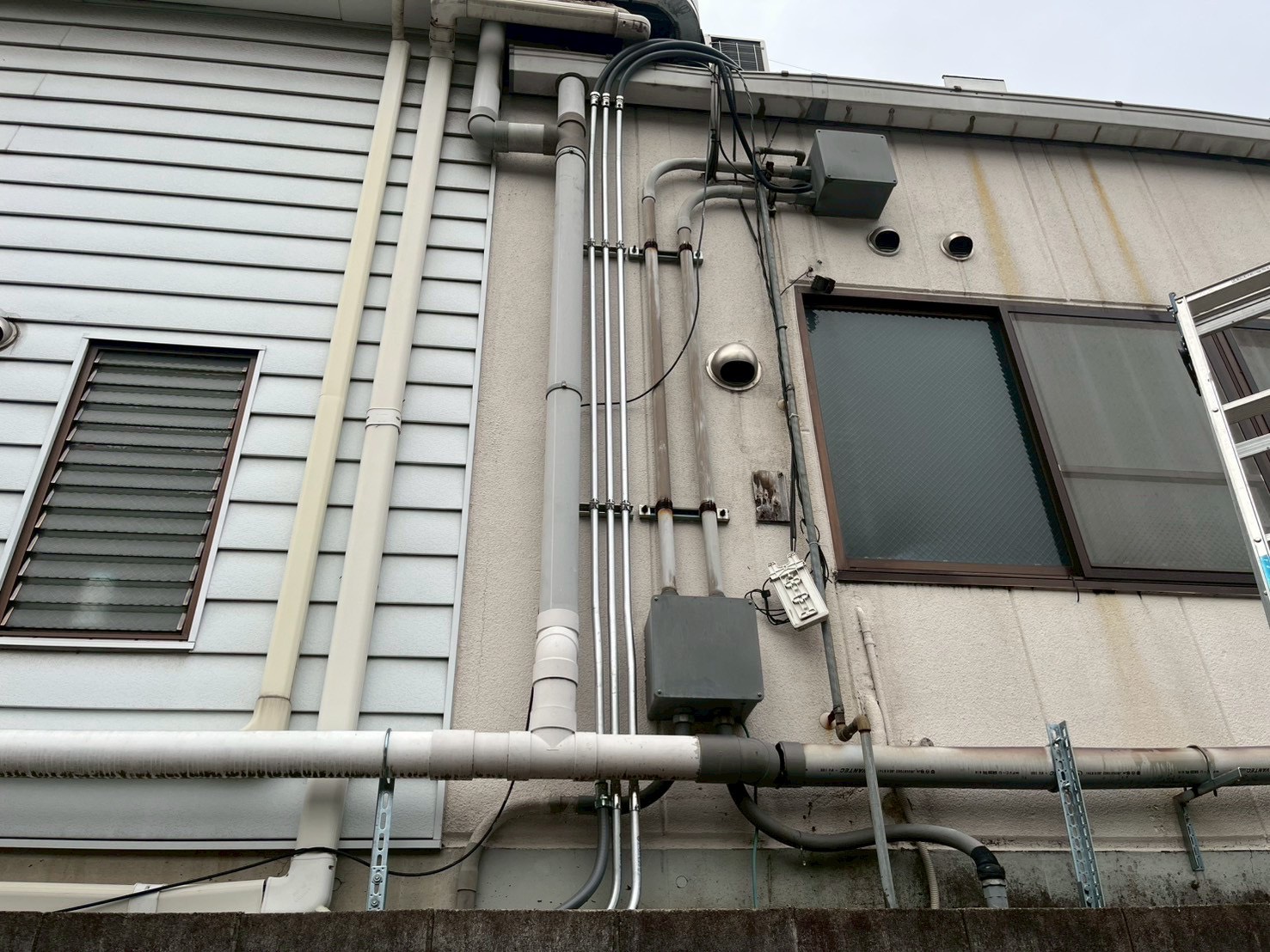 空調機電源工事